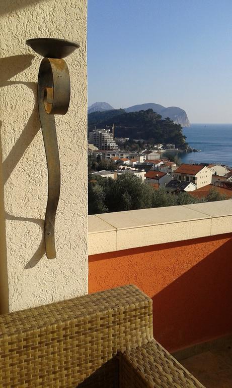 Oro Apartments Petrovac Oda fotoğraf