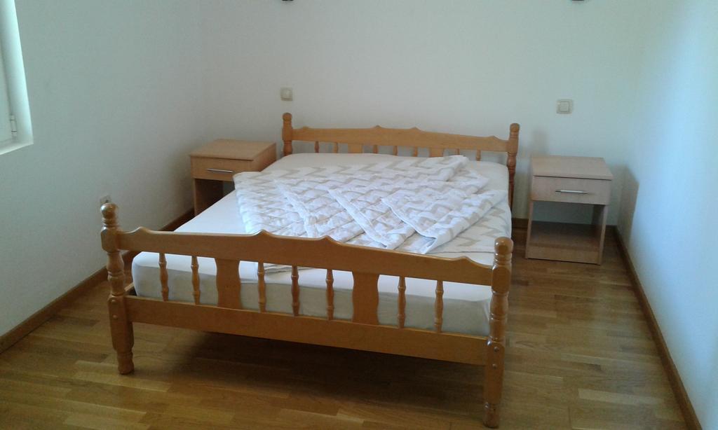 Oro Apartments Petrovac Oda fotoğraf
